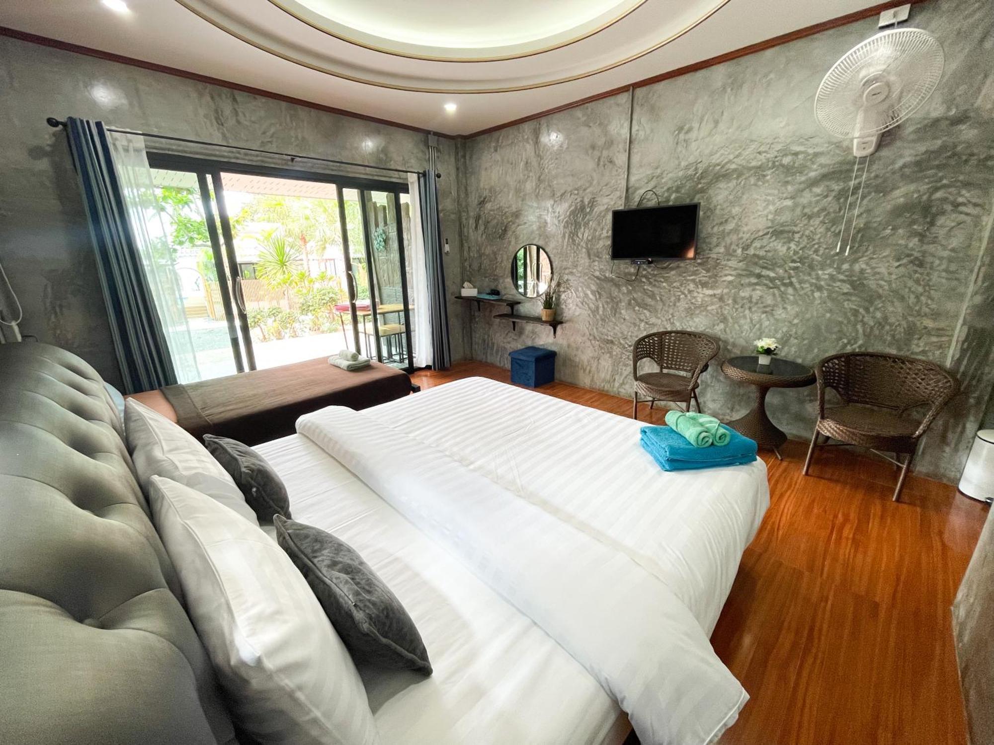 Dara Homestay Ko Kut Exterior foto