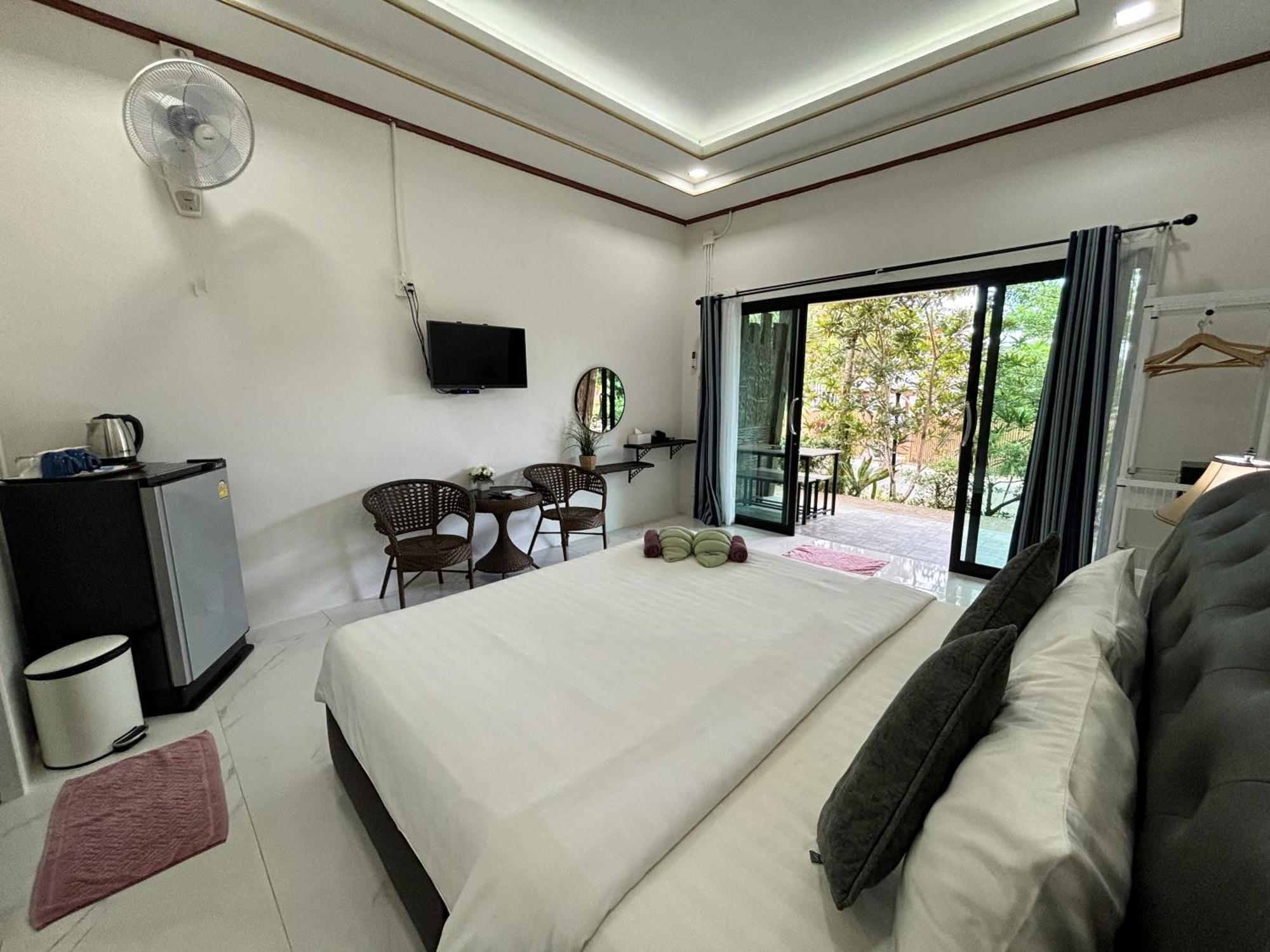 Dara Homestay Ko Kut Exterior foto
